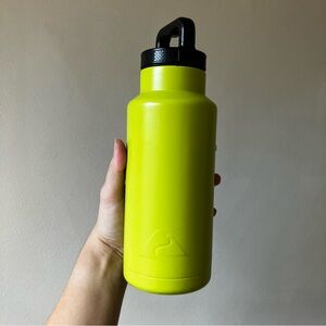 Ozark Trail | 36 Ounce Double Wall Stainless Steel Water Bottle Chili Lime Green